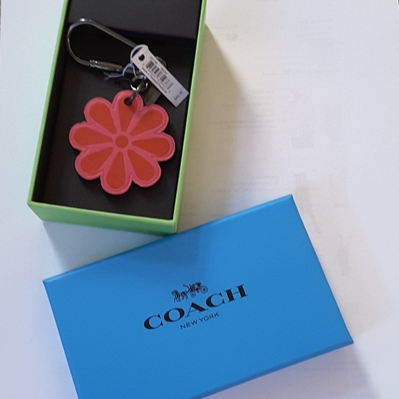Coach Leather Flower Key Fob Bag Charm Dk Pink NWT - Picture 6 of 10